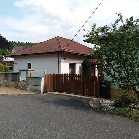 Rekreacni Domek Novy Bor Luaran gambar